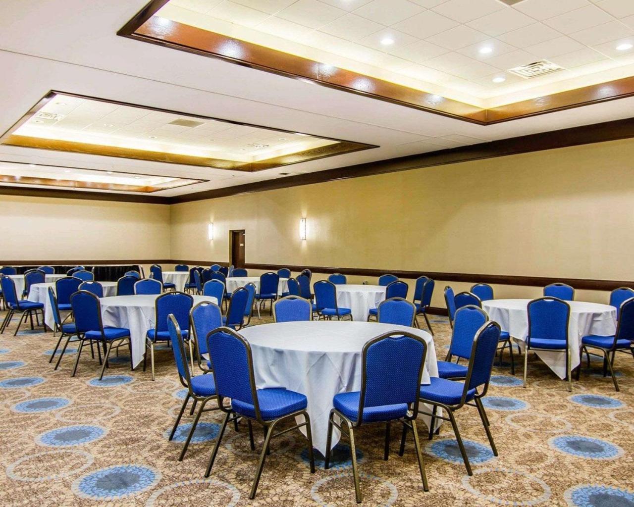 Comfort Inn & Suites Plano East Exteriör bild